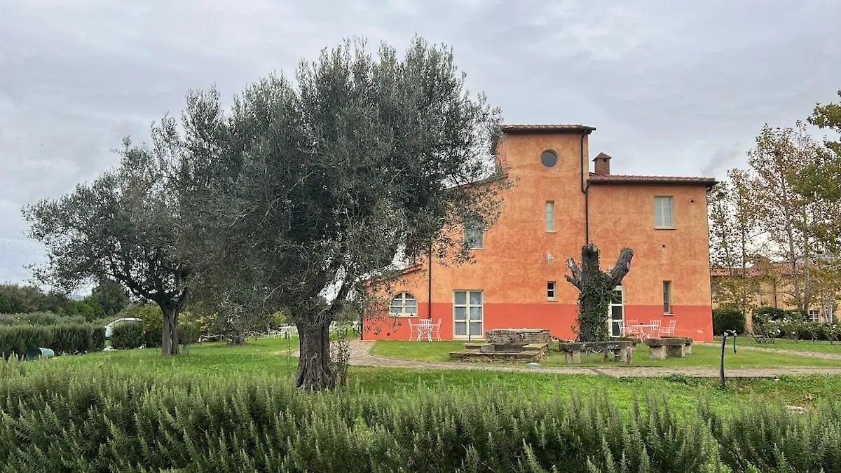 Elegante Appartamento In Un Casolare Toscano Scarlino 0*,  Italy