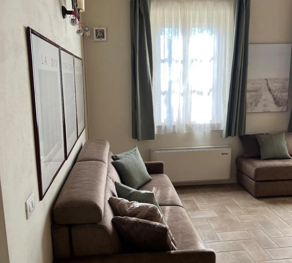 Elegante Appartamento In Un Casolare Toscano Scarlino 0*,